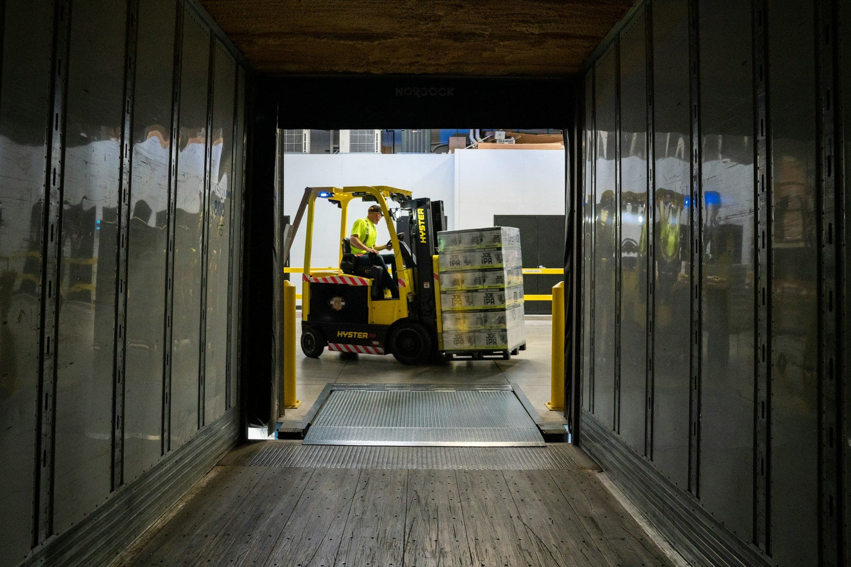 How to Handle "No Forklifts Beyond This Point" Signs Effectively